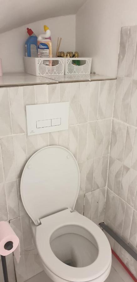 Calaisis Room Bed Kültér fotó